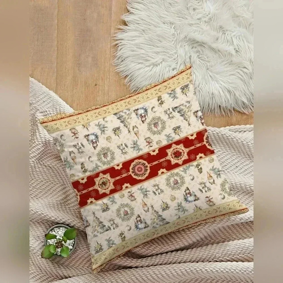 Christmas Holiday Toss Accent Pillow Covers Set Of 2 - Picture 3 of 7